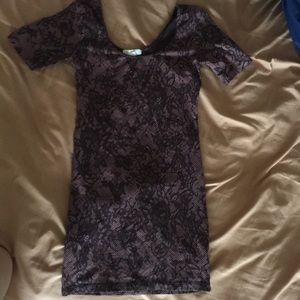 3/4 sleeve bodycon dress from Forever 21.